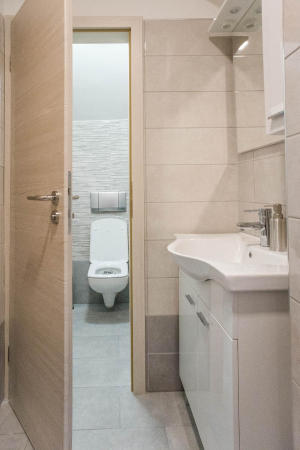 Jantar Apartmaji Νόβο Μέστο Εξωτερικό φωτογραφία
