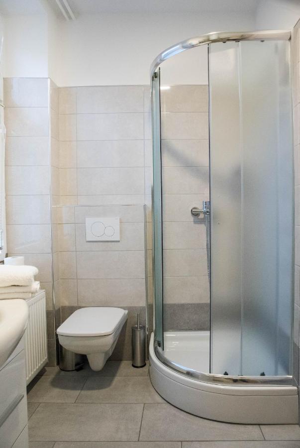 Jantar Apartmaji Νόβο Μέστο Εξωτερικό φωτογραφία